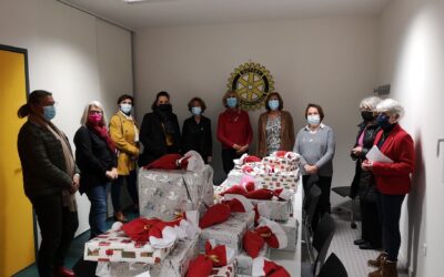 Le Rotary club île de ré joue les Pères Noël
