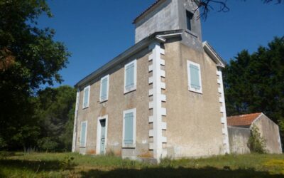 De la lumière au phare de Trousse-Chemise