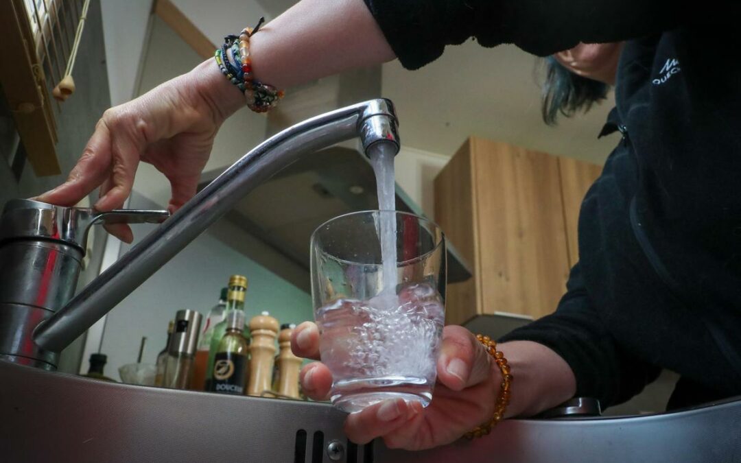 Il y a 60 ans, l’île de Ré a enfin pu lever le doigt… pour de l’eau potable